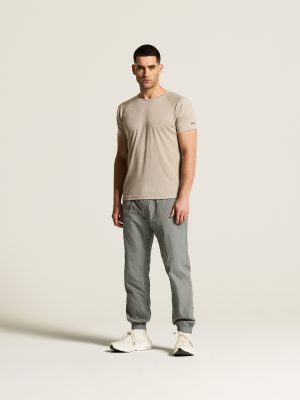 1909878-6080_Core Unify Training Tee M_closeup1